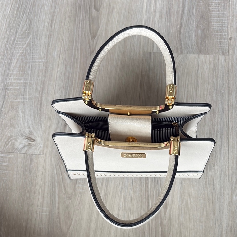 Badgley Mischka Handbag - Picture 3 of 5